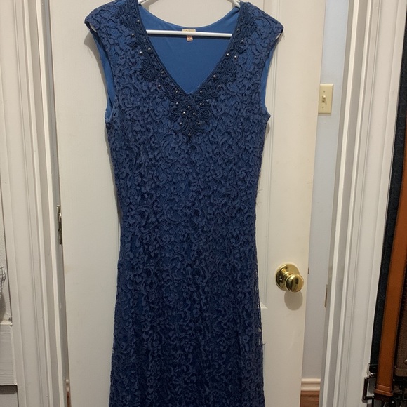 Beautiful Size M Reba Dress - Picture 4 of 7